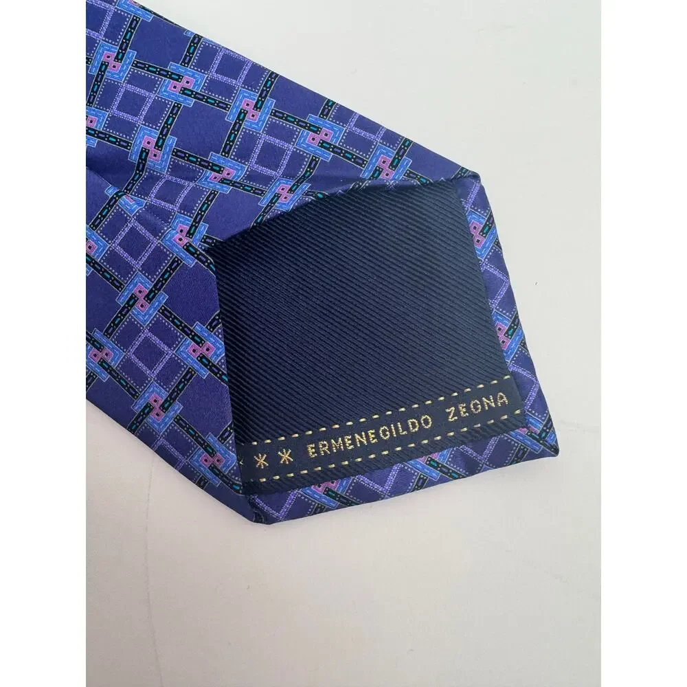 Ermenegildo Zegna NWOT Men's 100% Silk Patterned Tie Made in Italy